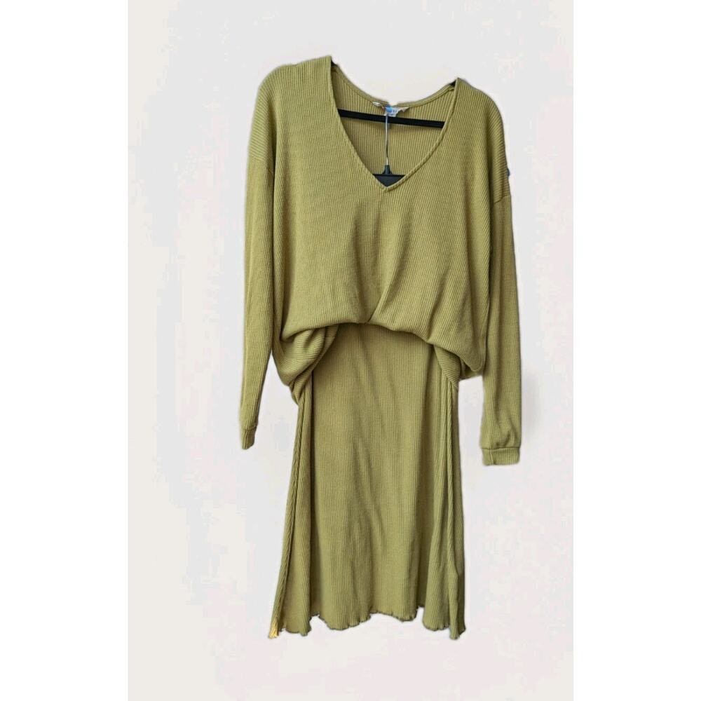 FP Beach Matching Set Olive Skirt FREE PEOPLE Size Medium UO Ruffle Lagenlook